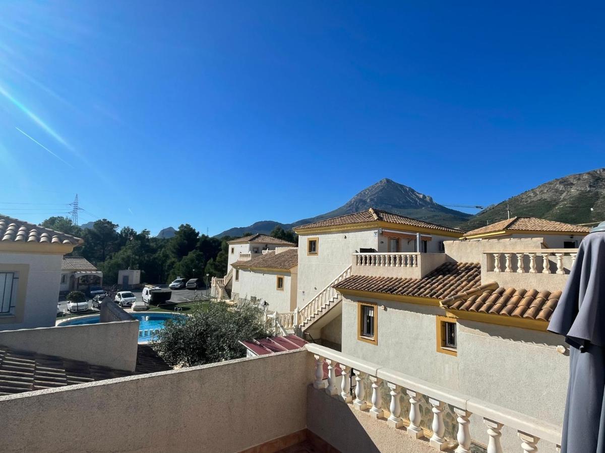 Pretty Bungalow With Private Terrace Polop Buitenkant foto